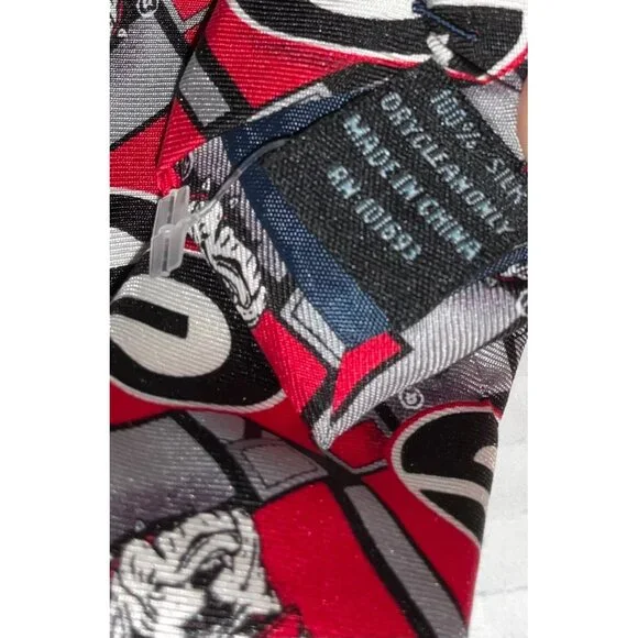 Tie - Picture 4 of 4